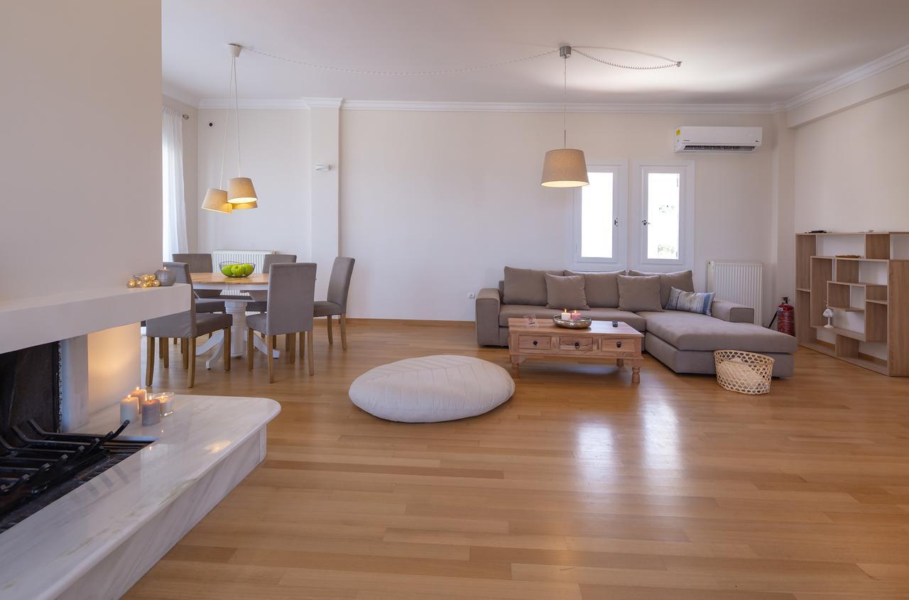 Rhea - Glyfada Sea View Apartment Atene Esterno foto