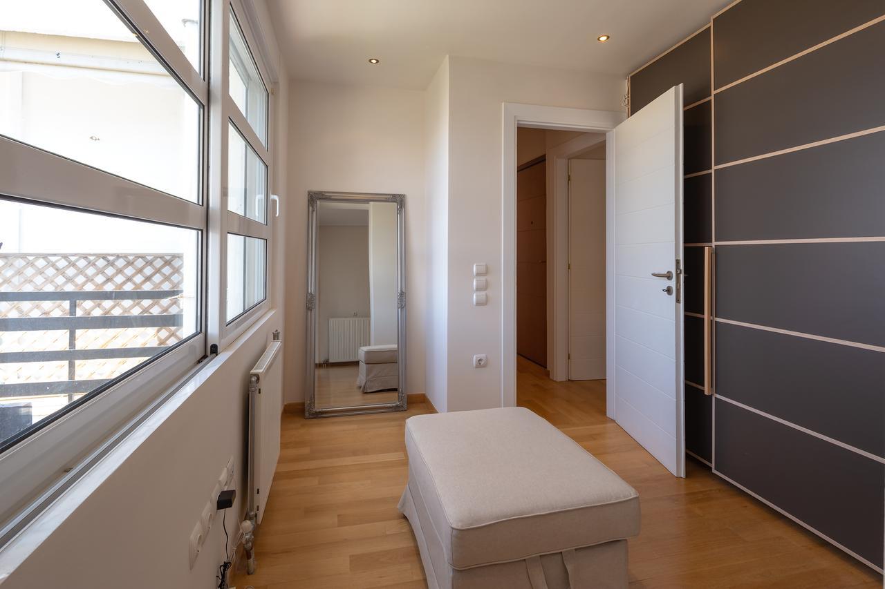 Rhea - Glyfada Sea View Apartment Atene Esterno foto