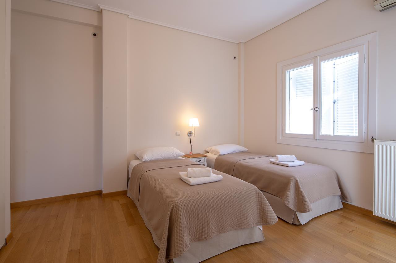 Rhea - Glyfada Sea View Apartment Atene Esterno foto