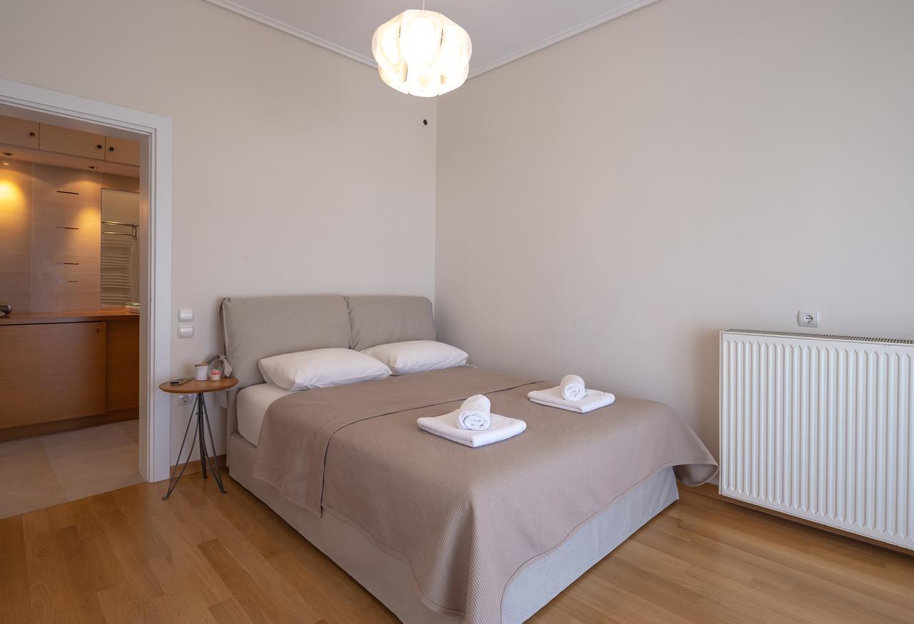 Rhea - Glyfada Sea View Apartment Atene Esterno foto