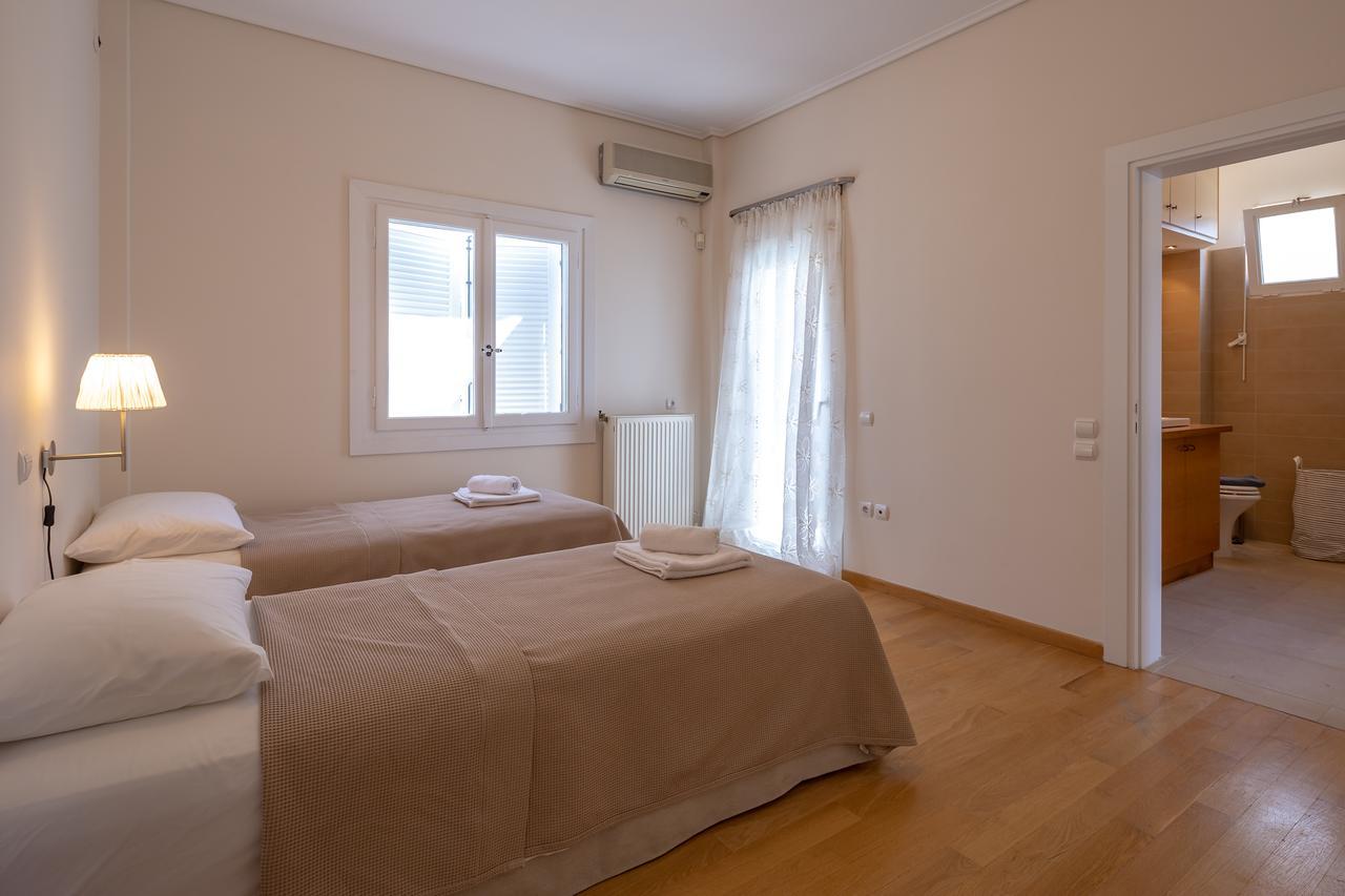 Rhea - Glyfada Sea View Apartment Atene Esterno foto